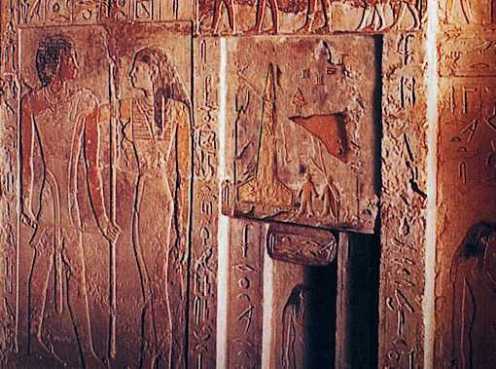 Egipto misterioso. Extraño relieve en Kush (antigua Nubia), en un templo cerca de unas antiguas minas de oro.  Kushminesrocket